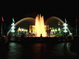 贺州市政府广场大型音乐喷泉（点击详情）