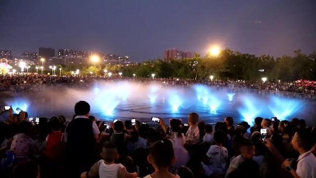 济宁高新区新添一个超美景打卡圣地—新世纪广场音乐喷泉3.jpeg
